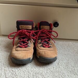 Columbia hiking boots